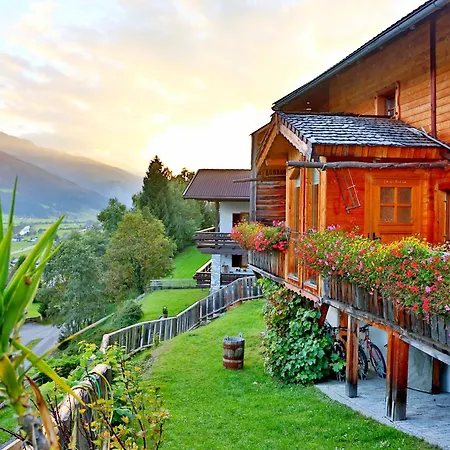 Dom wakacyjny Panorama Ematberg Mit Bergblick Und Sauna Niedernsill